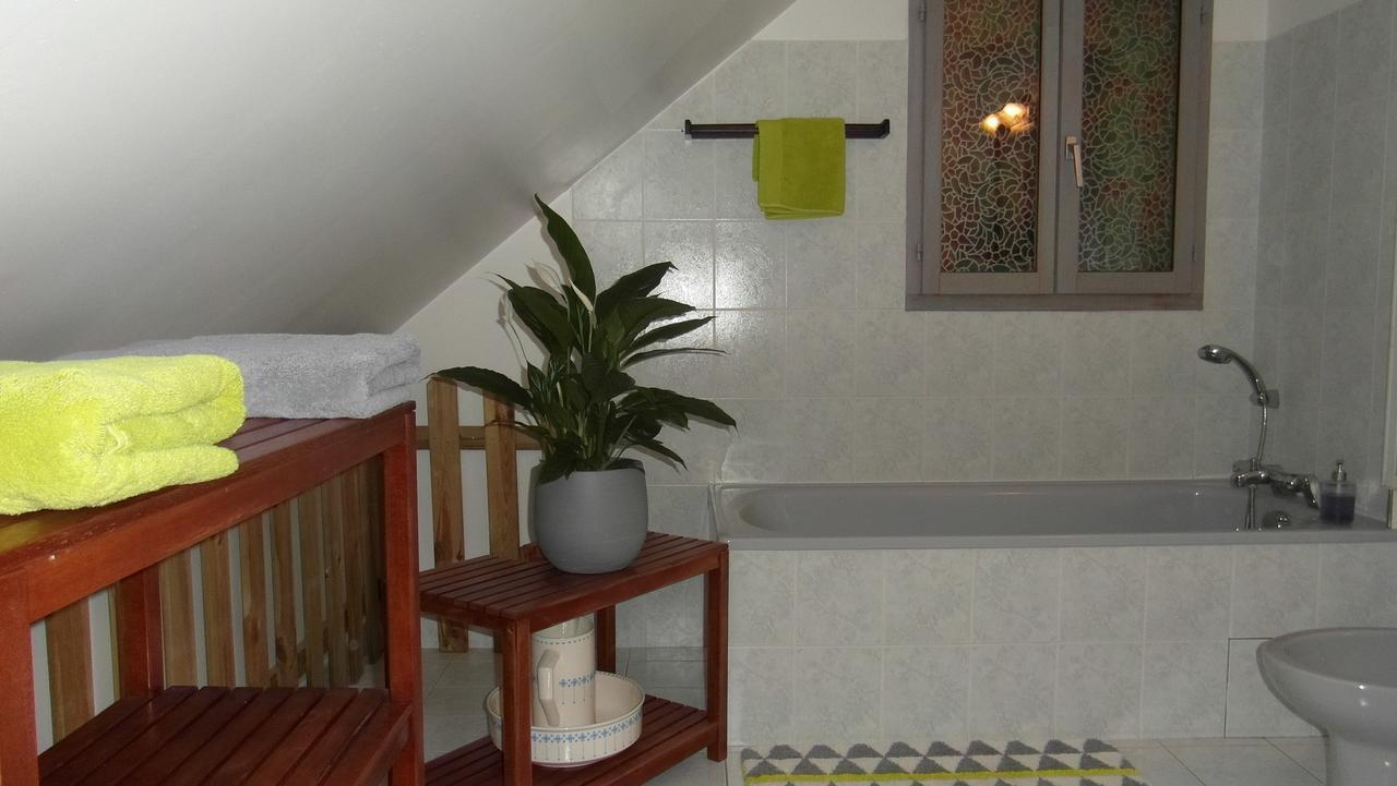 Au Vieux Tilleul Bed & Breakfast Veynes ภายนอก รูปภาพ